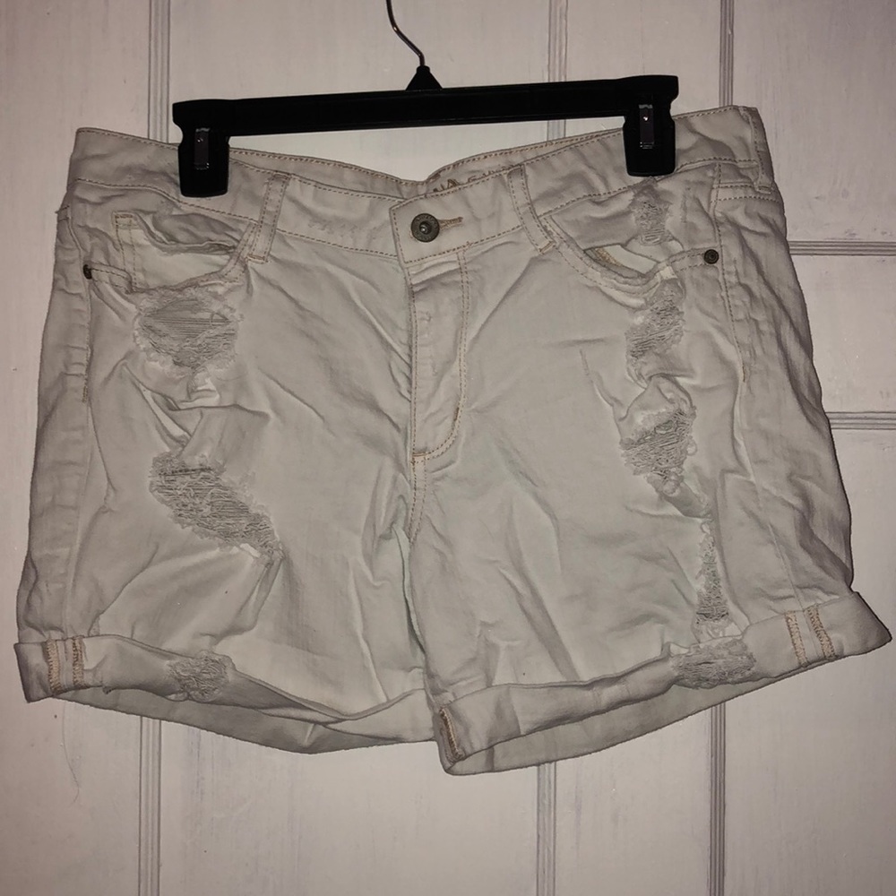 White denim shorts!